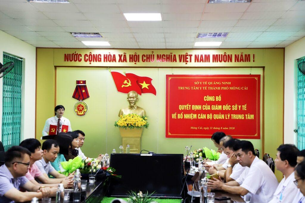 C:\Users\Hoang Gia\Desktop\TRUYỀN THÔNG GD-SK\NĂM 2020\THÁNG 8\Đồng-chí-Nguyễn-Trọng-Diện-Giám-đốc-Sở-Y-tế-phát-biểu-chỉ-đạo-tại-hội-nghị-công-bố-1024x683.jpg