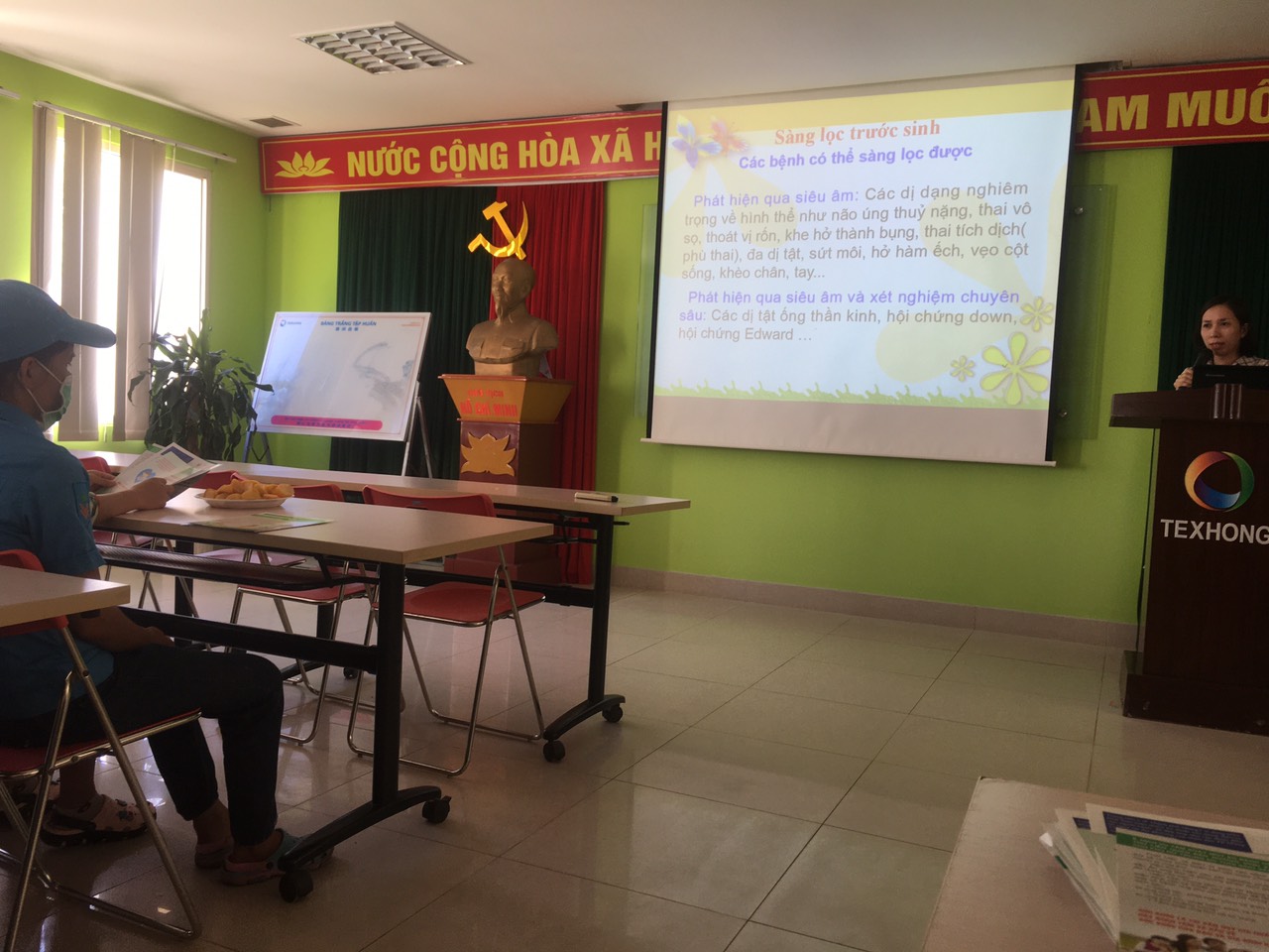 z2120408721748 d42e56bd87c459ac2b494c6adac05a0c