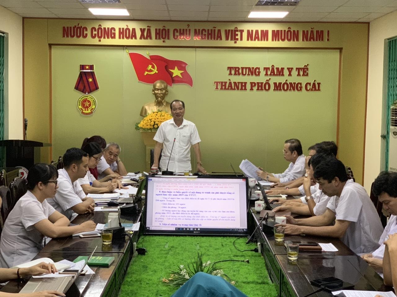 C:\Users\Hoang Gia\Desktop\VB ĐIỀU HÀNH CHUNG\TRUYỀN THÔNG GD-SK\NĂM 2019\THÁNG 4\ảnh sơ kết quý I.2019\e41910d8f58b10d5499a.jpg